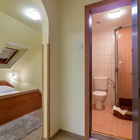 Kisduna étterem-panzió Bed and breakfast