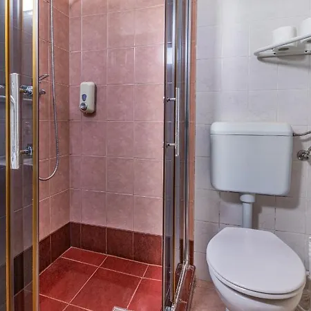 Kisduna étterem-panzió 3* Dunaharaszti