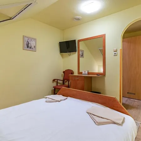 Bed and breakfast Kisduna étterem-panzió Dunaharaszti