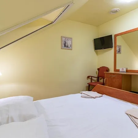 Bed and breakfast Kisduna étterem-panzió Dunaharaszti