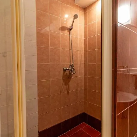 Bed and breakfast Kisduna étterem-panzió